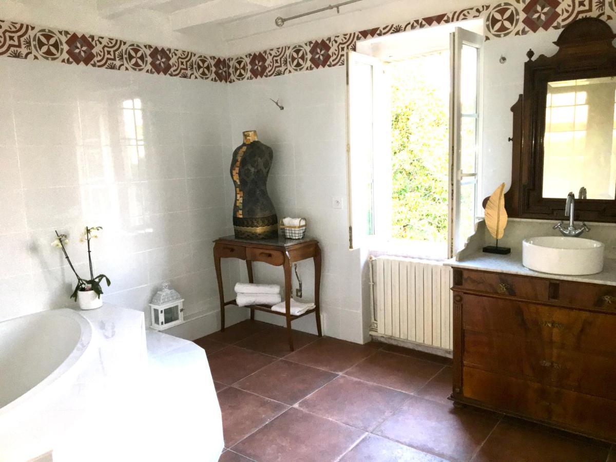Domaine De Menerque - Petit Chateau Avec Piscine Lisle-sur-Tarn Екстериор снимка