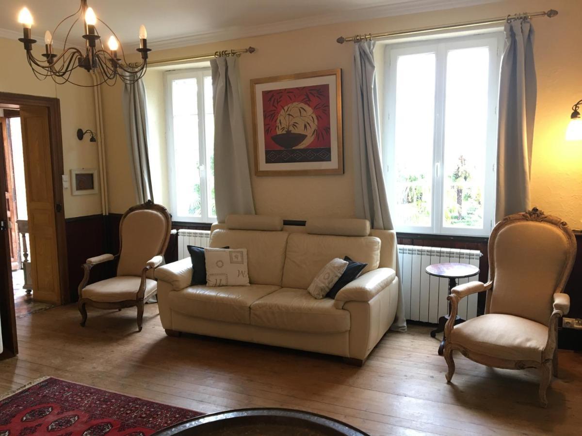 Domaine De Menerque - Petit Chateau Avec Piscine Lisle-sur-Tarn Екстериор снимка